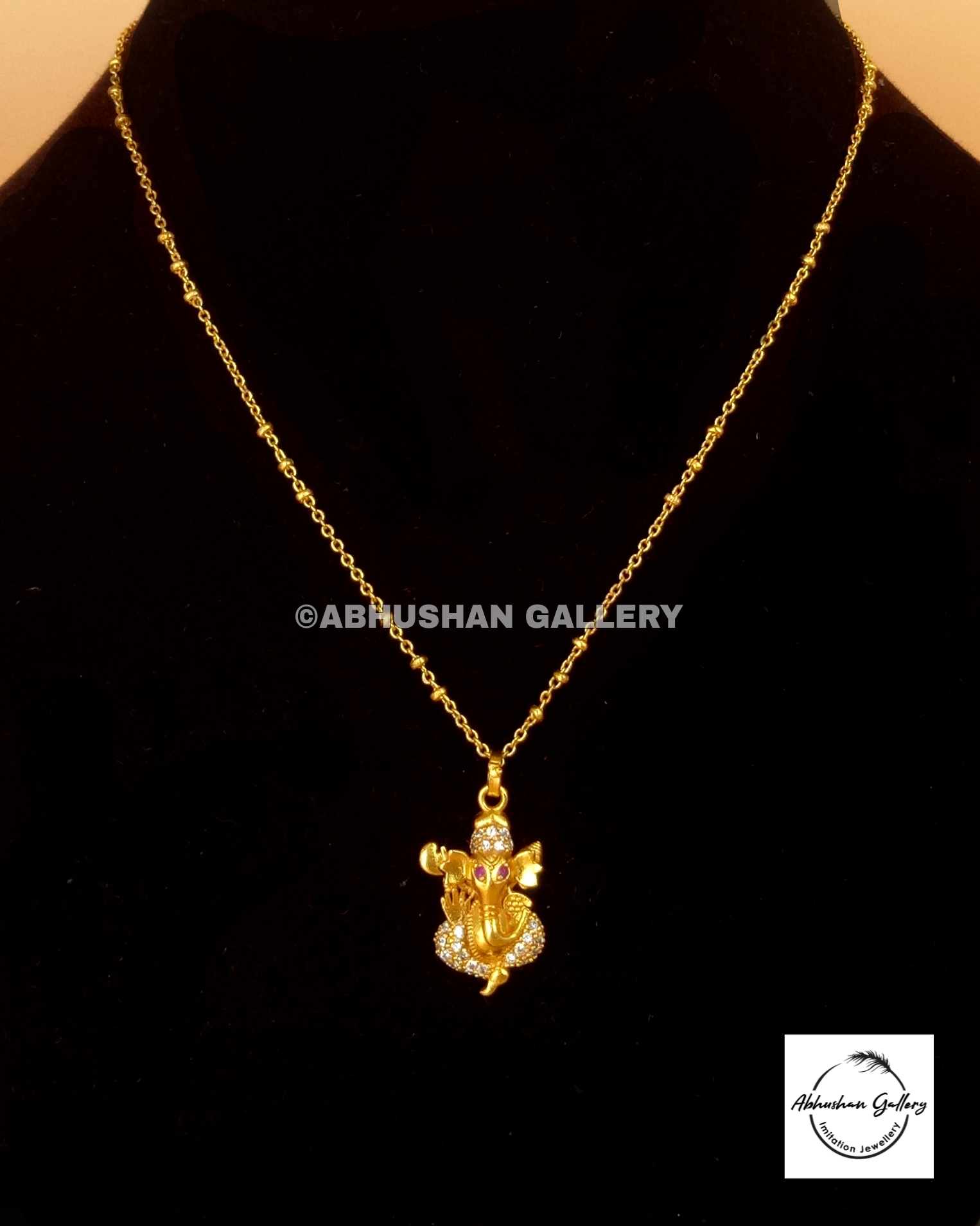 Women Pendants Online At Best Price 