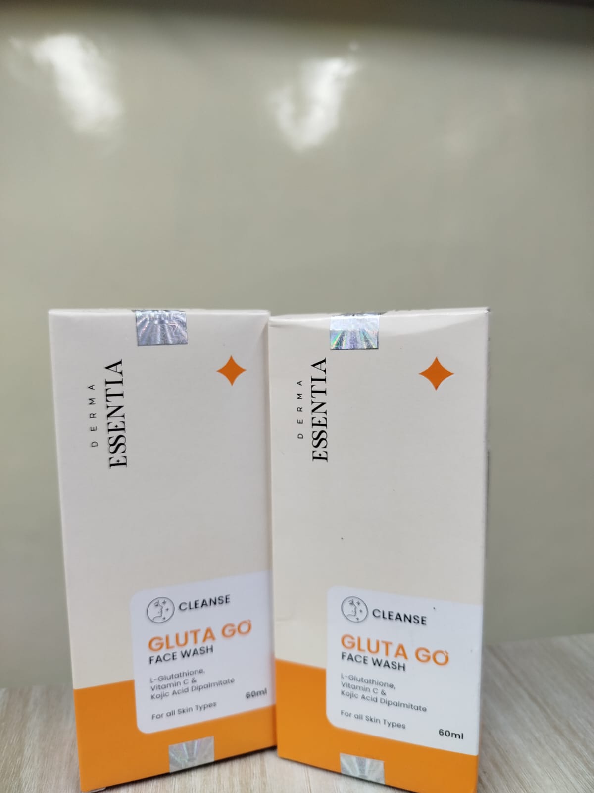 derma essentia glutathione face wash Derma Essentia Gluta Go Face Wash 60 Ml