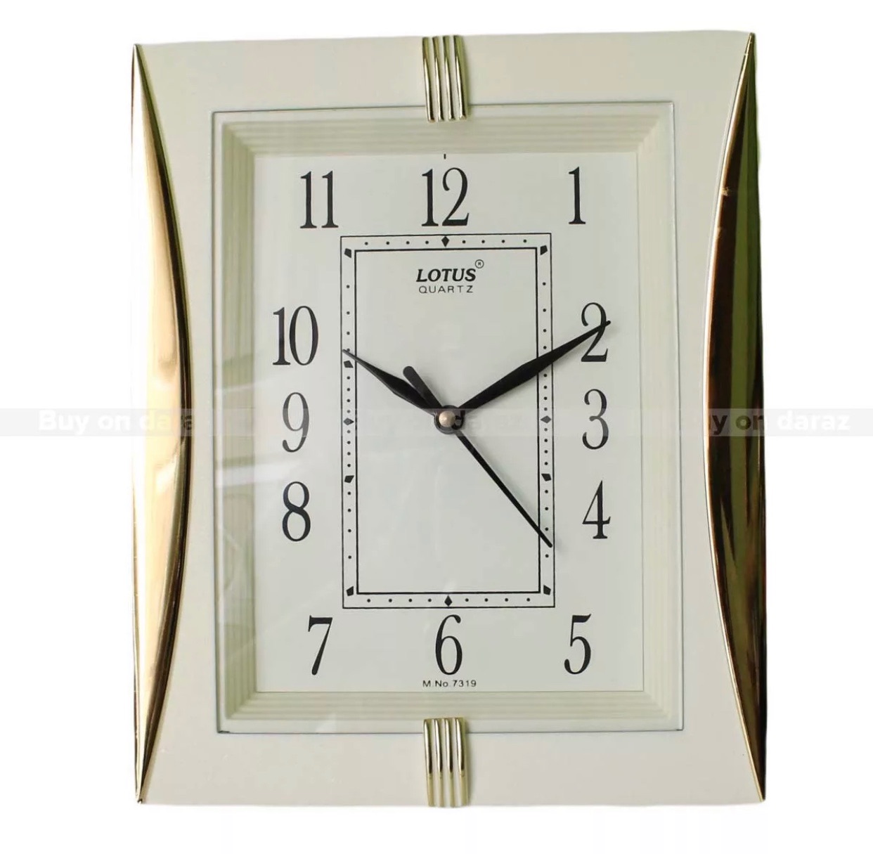 White Dial Square Shape Simple Medium Size Wall Clock -7319