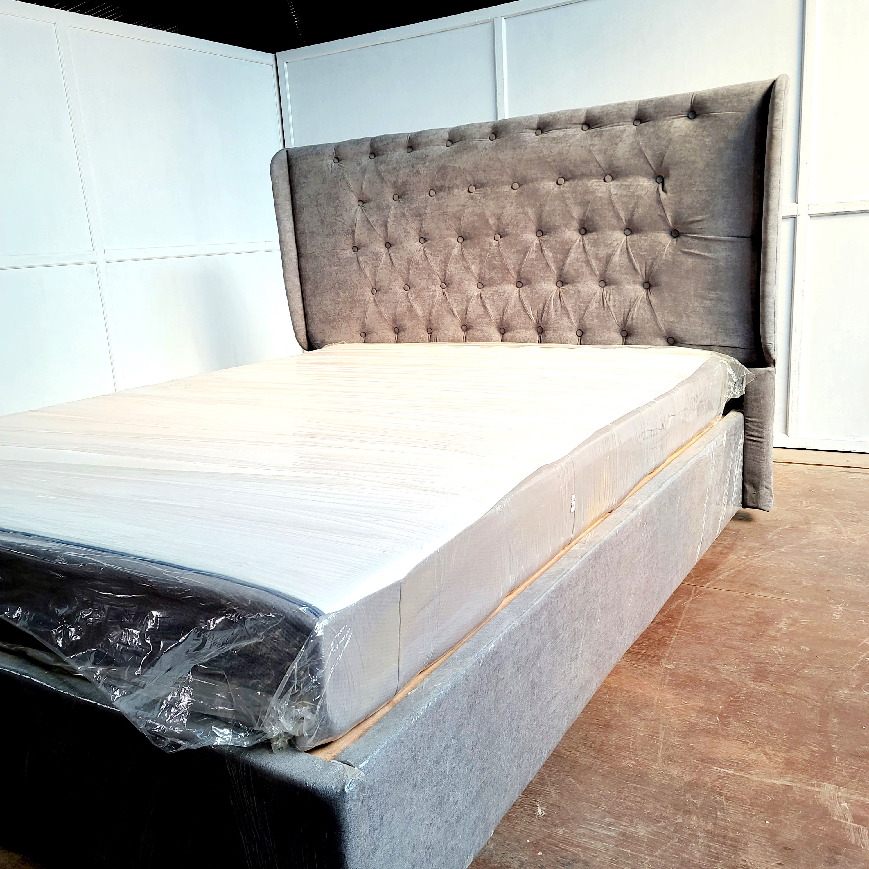 Anup Queen Size Upholstered Bed