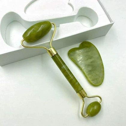3D Manual Roller Face Body Massager With Anti Aging Natural Jade Stone Roller Massager And Gua Sha Tools 3 in 1 Combo
