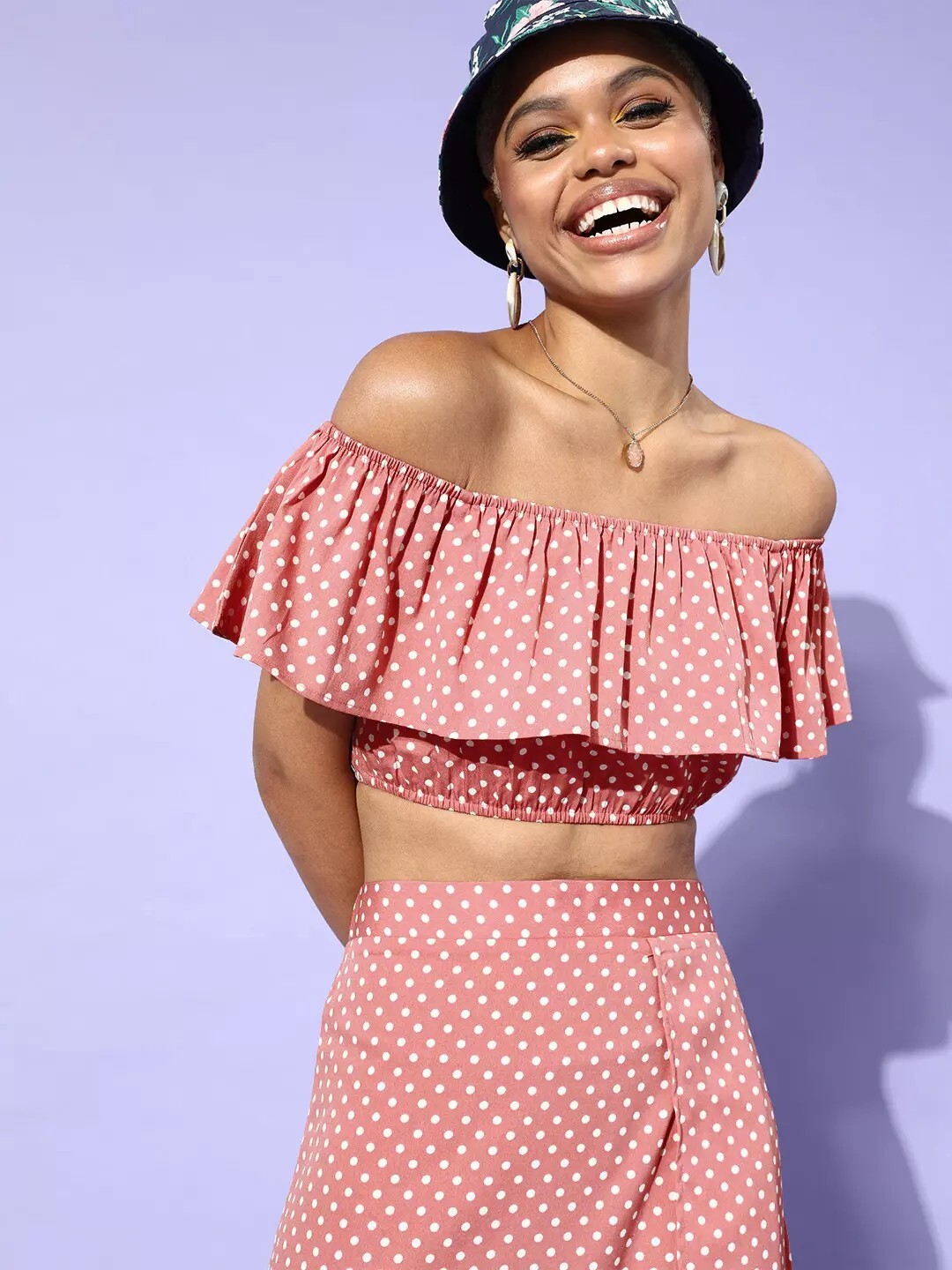 yellow fitted crop top