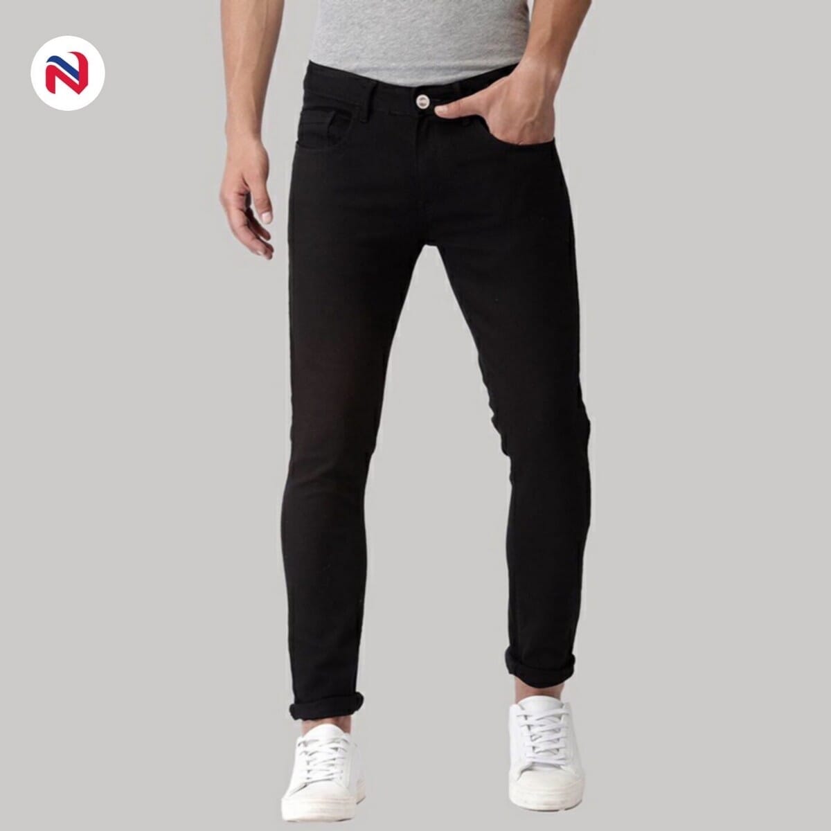 black stretchable pants