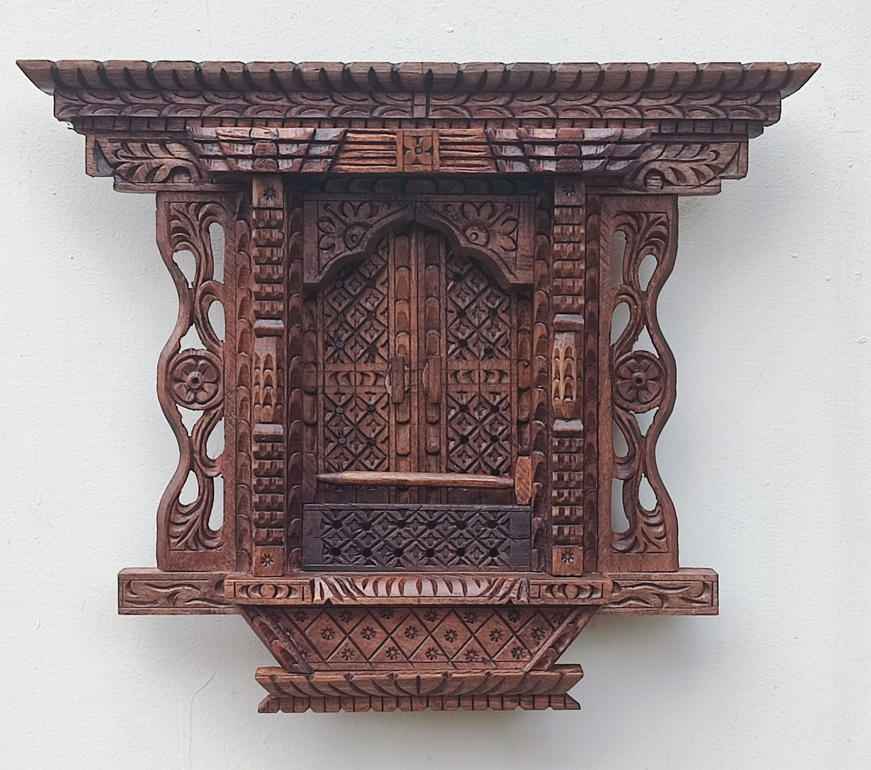 Wooden Handicraft window