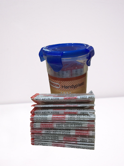 First Aid Plast/Plaster - A Pack of 100 pcs of Regular Handiplast