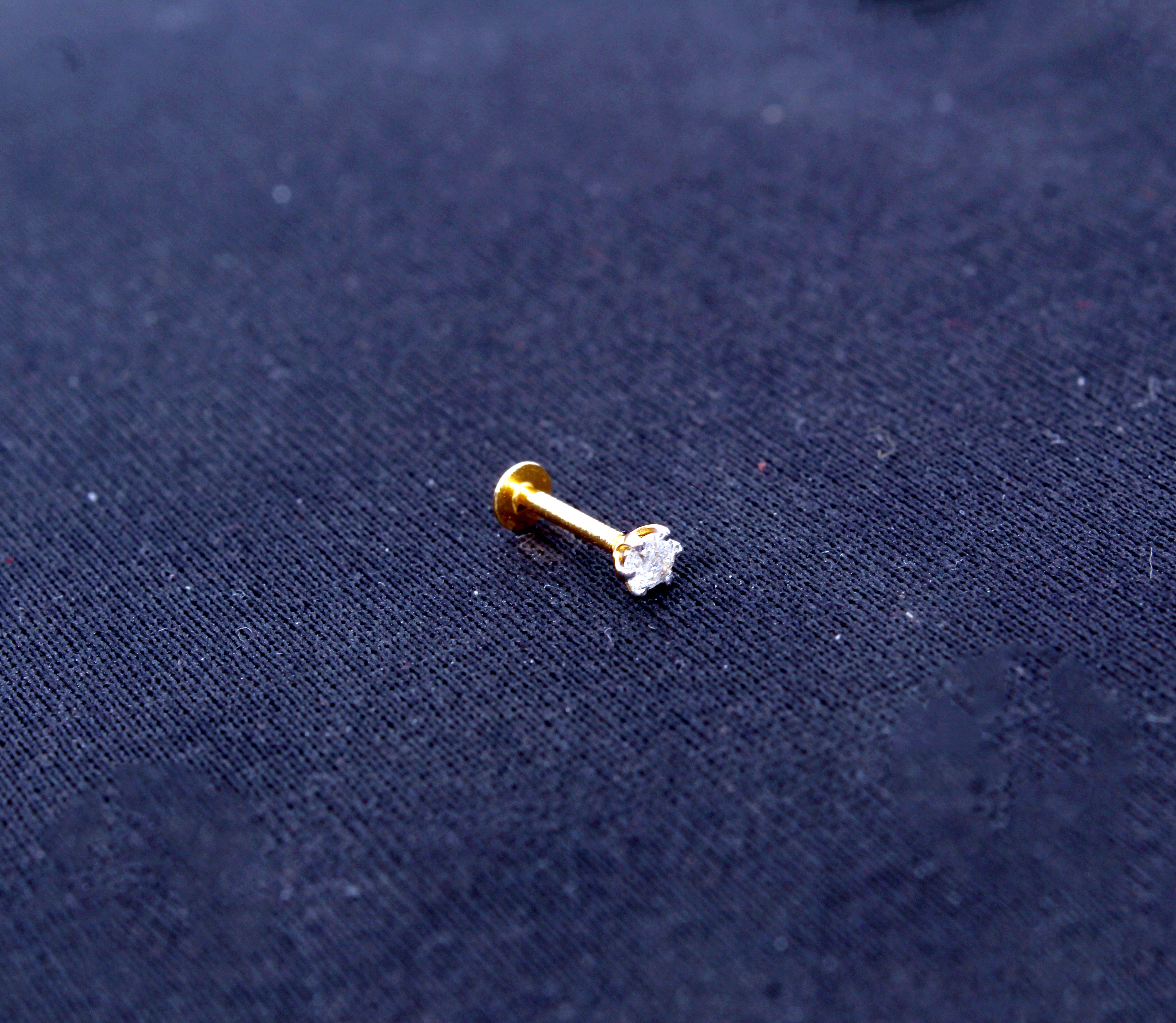 Nose pin 24k deals gold