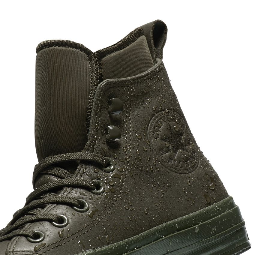 high top waterproof converse
