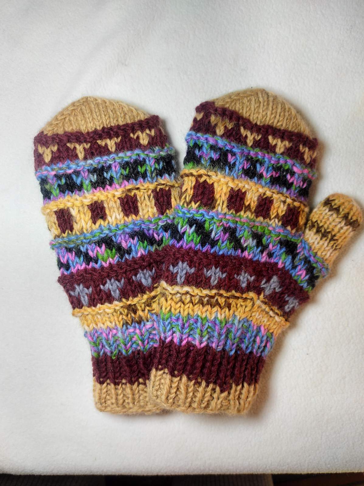 Woolen Hand Made Mitten, Boxer, Panja