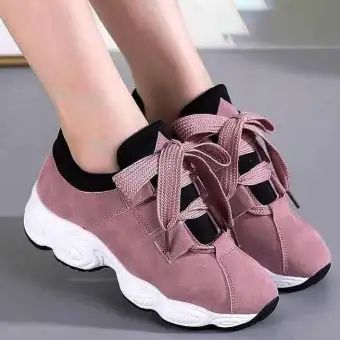 ladies sports shoes low price