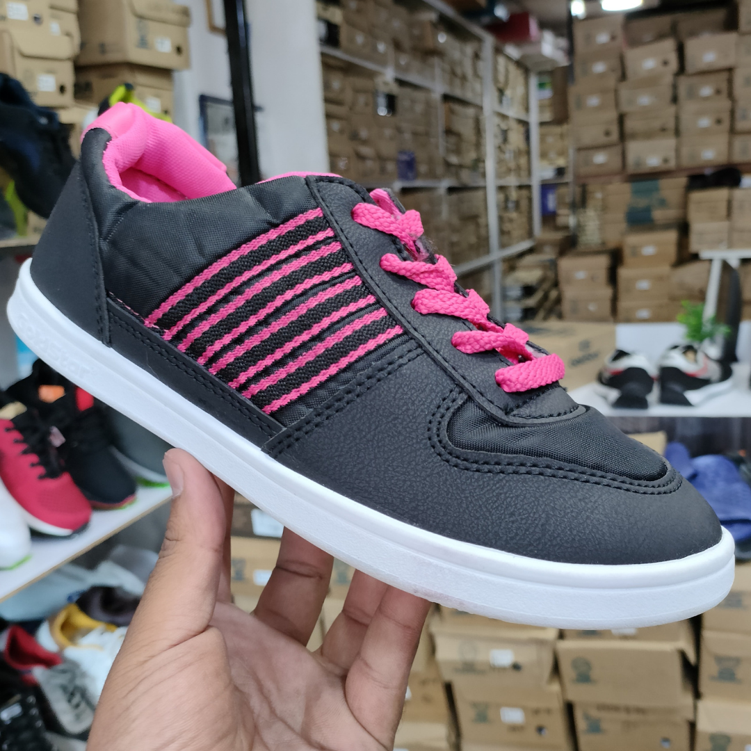 Goldstar Shoes Vibes 890 Black Red for Women