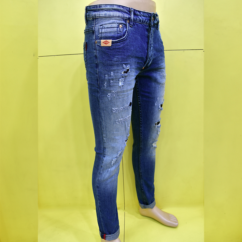 necked jeans price