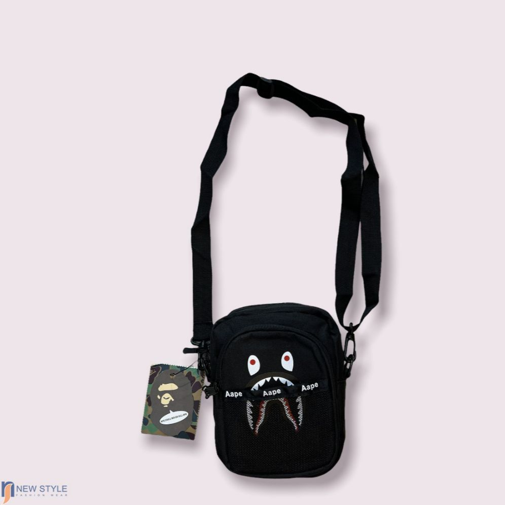 Aggregate 69+ bape shoulder bags best in.duhocakina