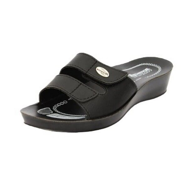 Aerowalk slippers deals