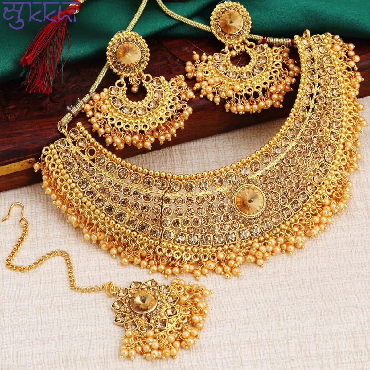 Sukkhi Traditional Pearl Gold Plated 