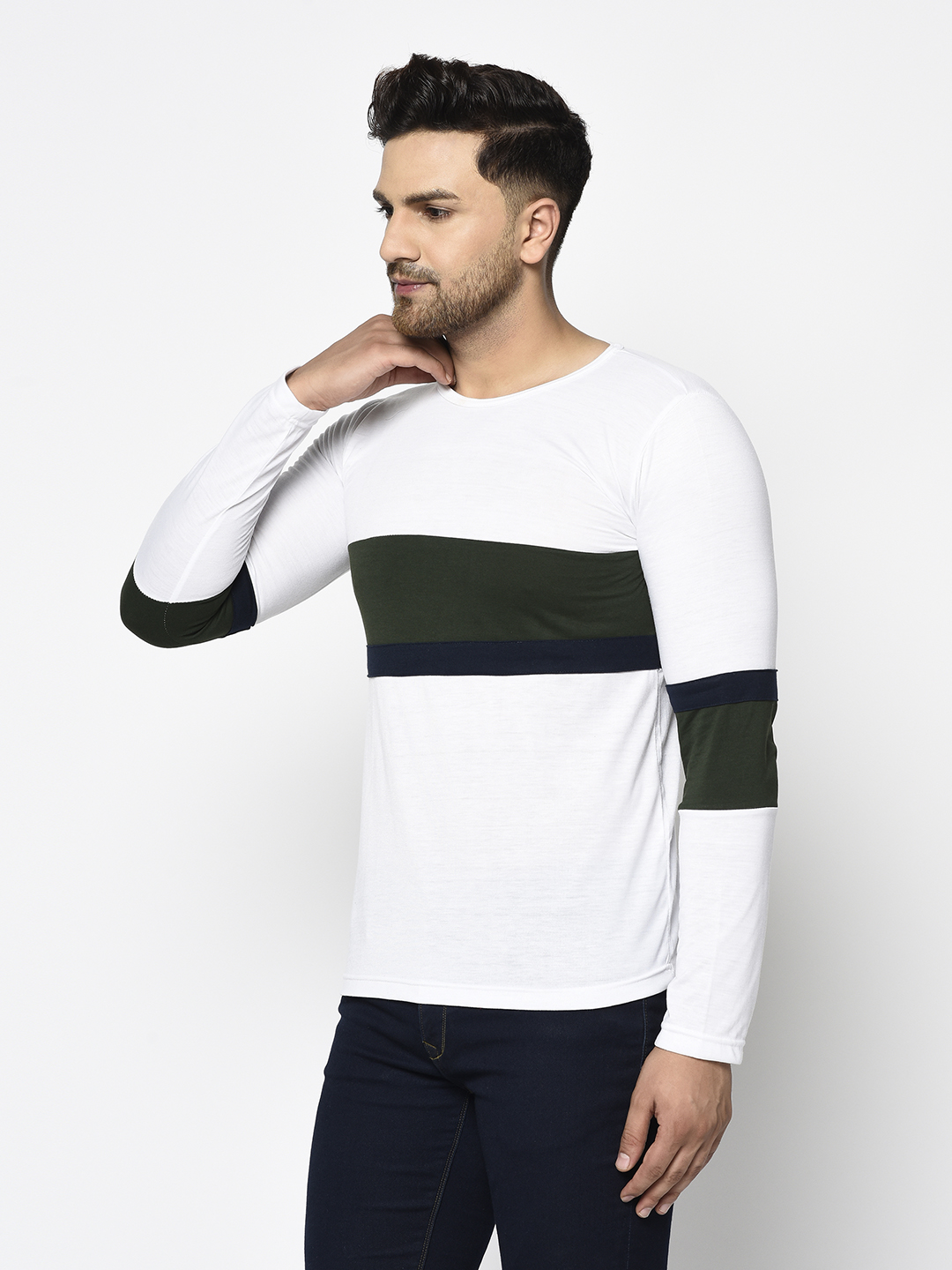 Rigo Men White Bottle Green Color Block 