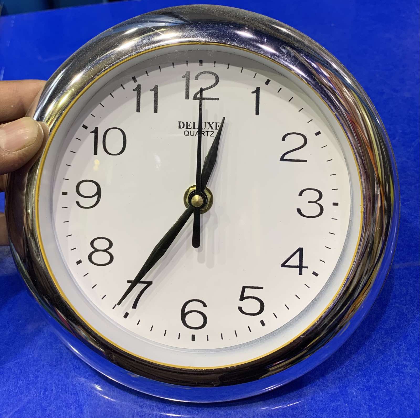 Deluxe 1,2,3,4 Number Dial Small Size Simple Wall Clock -336 White