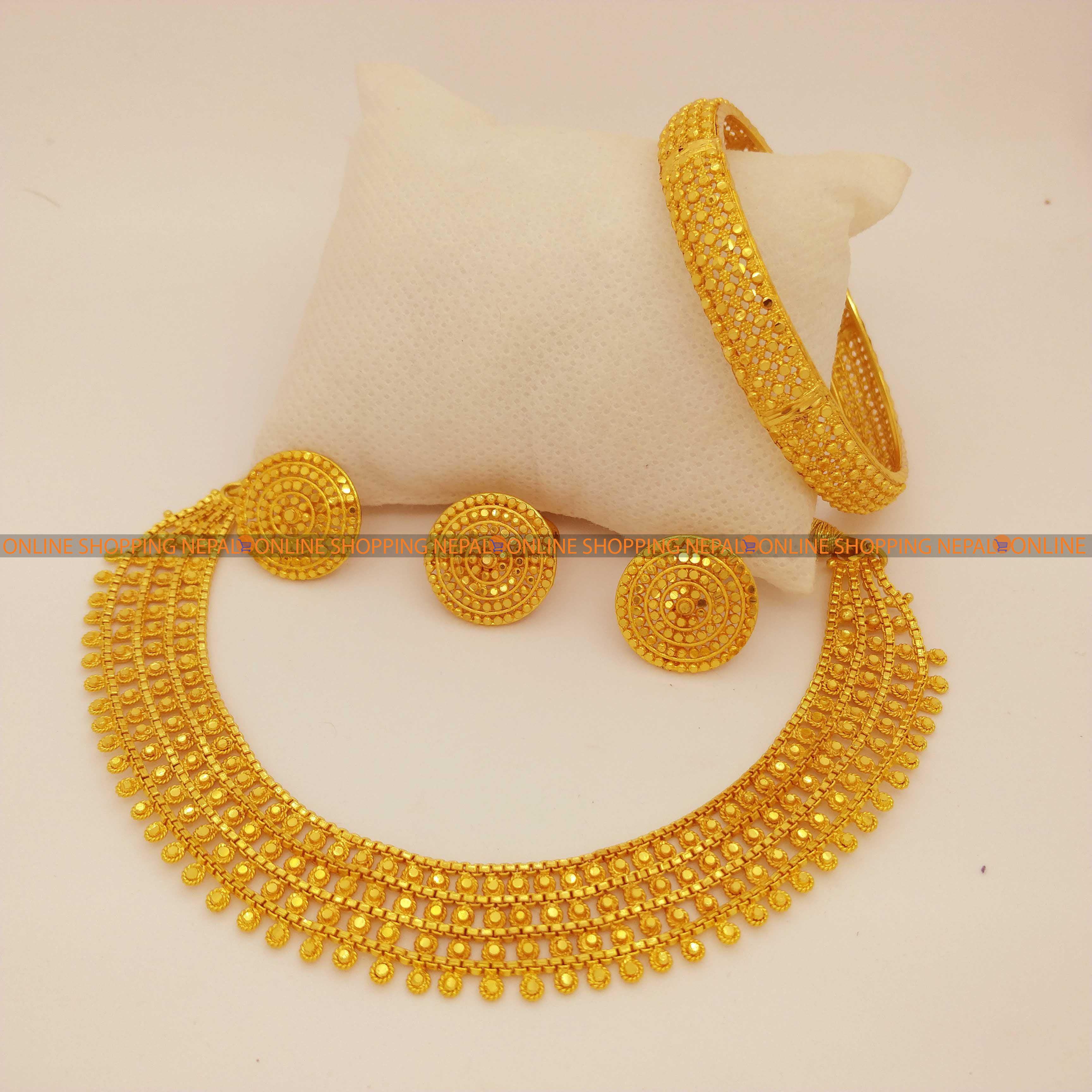 mini haar designs in gold with price